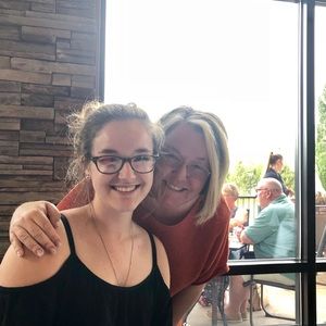 Meet your Posher, Maggie